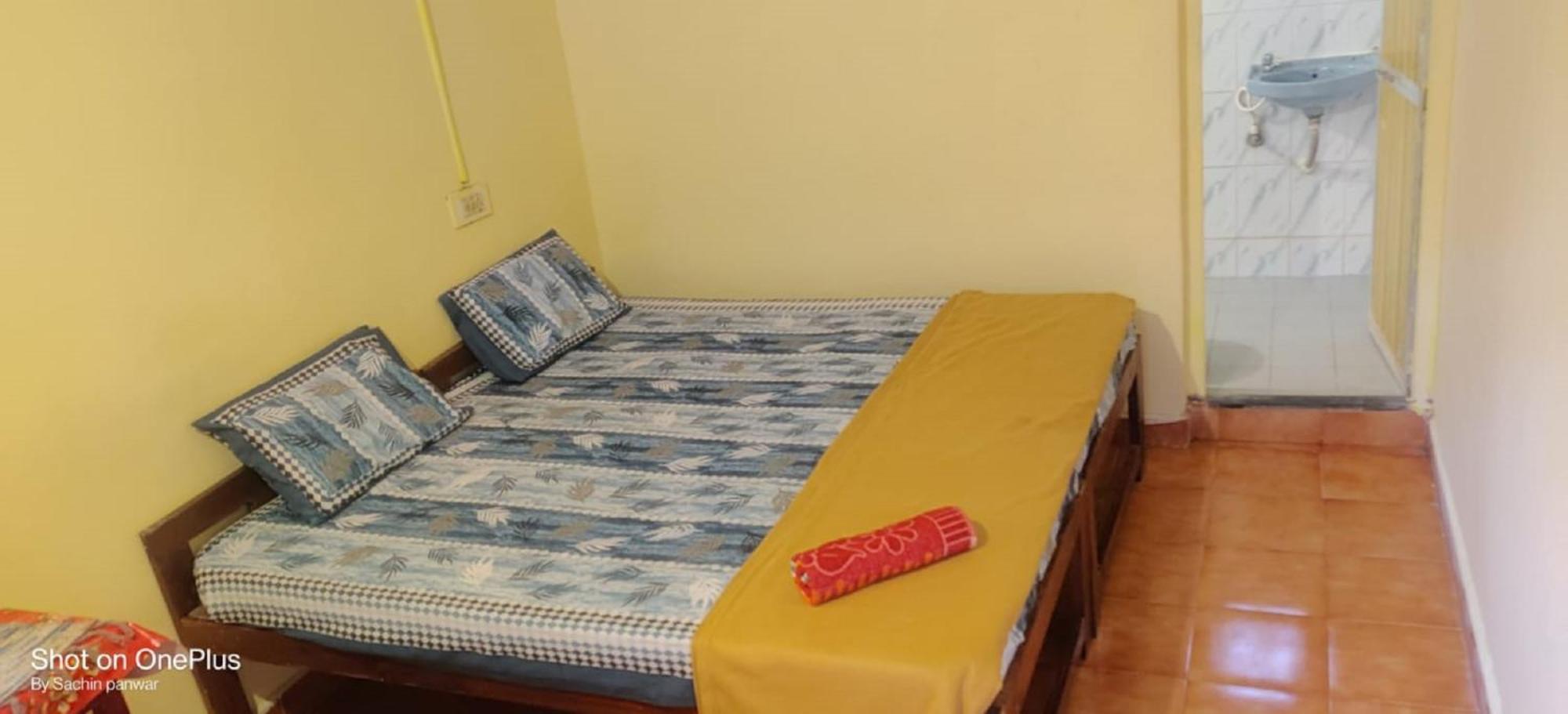Arambol Beach Laxmi Guest House Ngoại thất bức ảnh